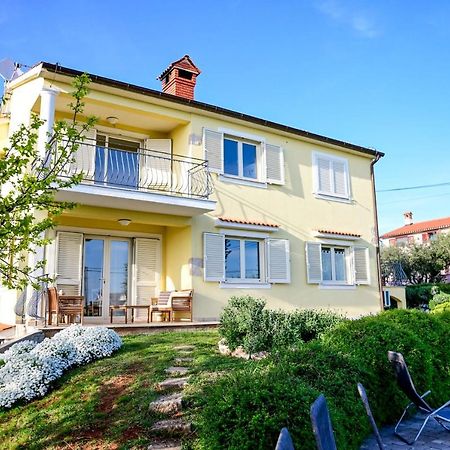 Apartment Laetitia Kaštelir Exterior foto