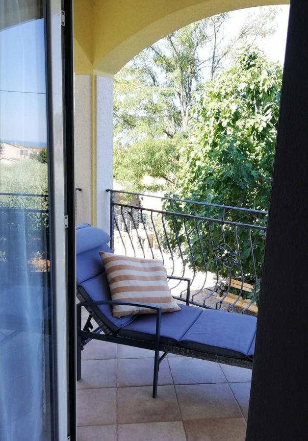 Apartment Laetitia Kaštelir Exterior foto